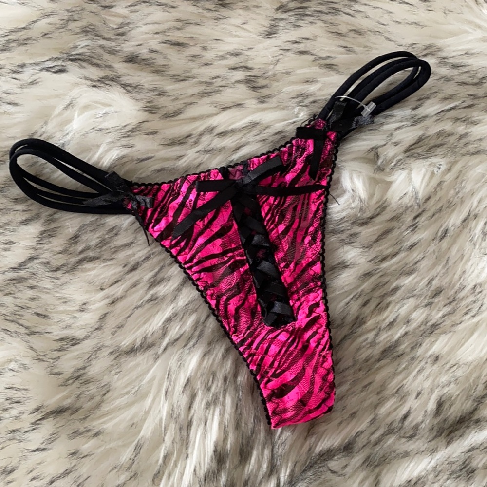 NWT Native Intimate Sheer Tiger Print Ribbon Thong